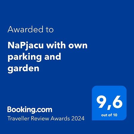 Napjacu With Own Parking And Garden Lejlighed Herceg Novi Eksteriør billede