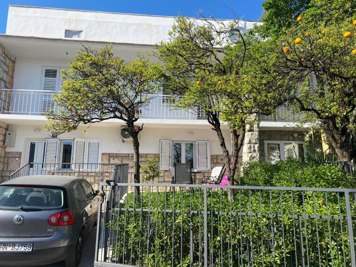 Napjacu With Own Parking And Garden Lejlighed Herceg Novi Eksteriør billede