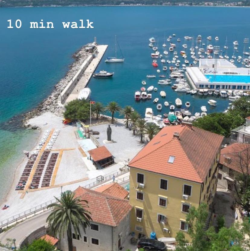 Napjacu With Own Parking And Garden Lejlighed Herceg Novi Eksteriør billede